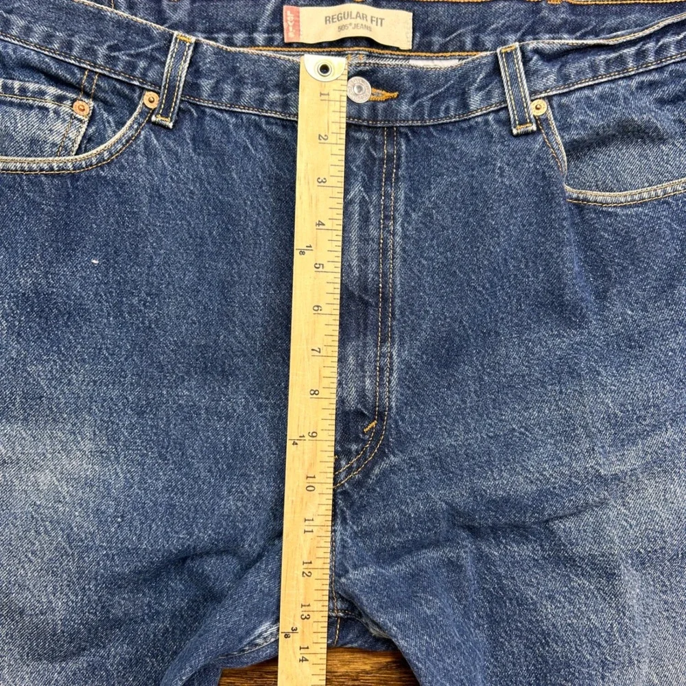 Levis 505 Regular Fit Jeans Mens 42x30 Straight‎ Leg Medium Wash Blue Denim